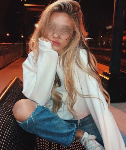 Cazibeli sakso çeken escort Güher