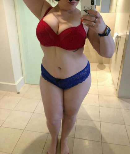 Elit öpüşmeyi seven escort Gülşen