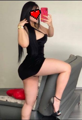 Etkileyici kumral escort Fehime