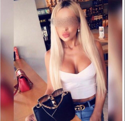 Neşeli gerçek fotoğraflı hanım Alçin