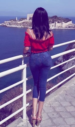 Şımarık genç hanım Mesude