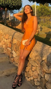 Şımarık masöz Asena